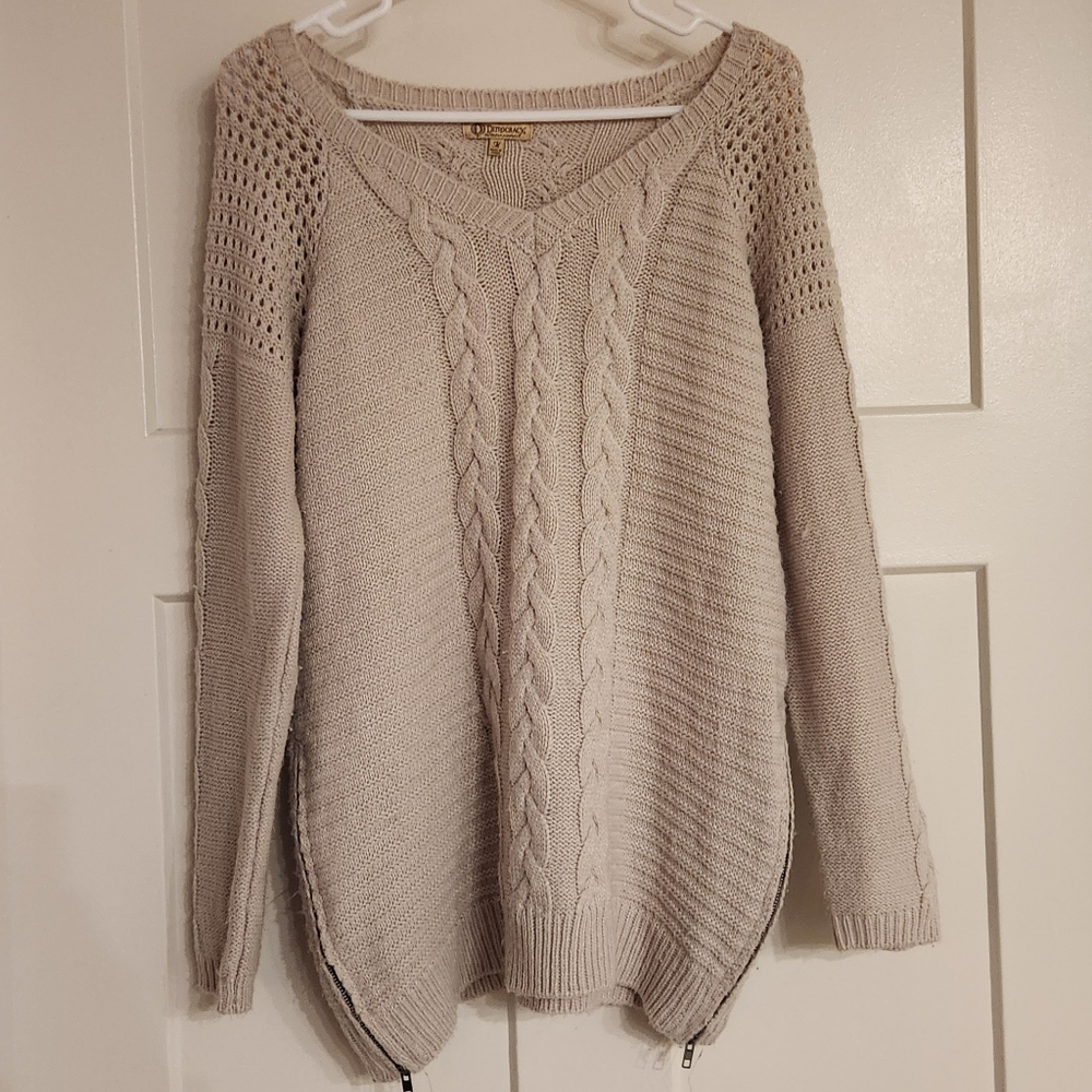 Demoncracy Cable Knit Sweater Size Medium